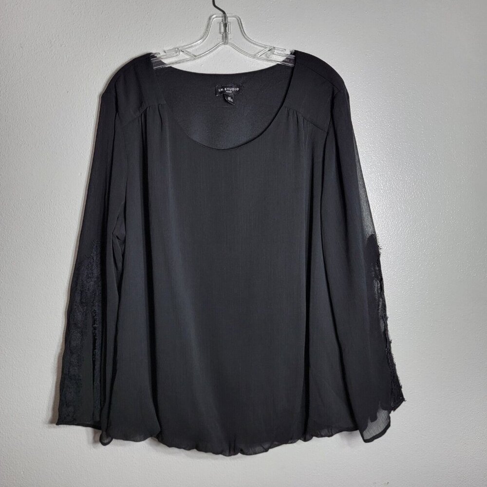In‎ Studio Black Split Sleeve Top Plus Size 2X Chiffon Overlay Elastic Hem